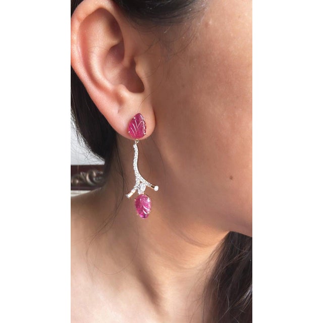 A very gorgeous and beautiful, Art-Deco style Ruby Chandelier Earrings set in 18K Yellow Gold & Diamonds. The weight of...