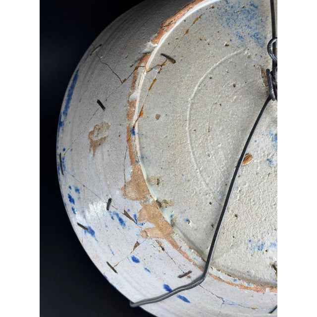 Spanish Fajalauza Bowl in Hand-Painted Blue and White Pottery from Lebrillo For Sale - Image 14 of 16