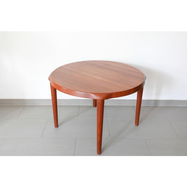 Vintage Coffee Table in Teak attributed to John Bone for A/S Mikael Laursen, 1960s, in Very Good conditions. Designed 1960...