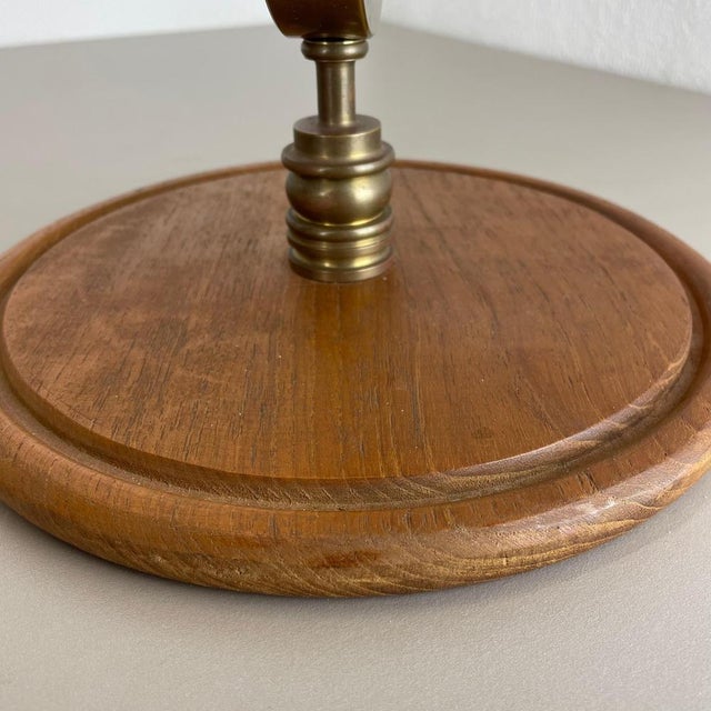 Large Modernist Brass & Teak Nutcracker in the style of Auböck, Austria, 1970s For Sale - Image 10 of 18