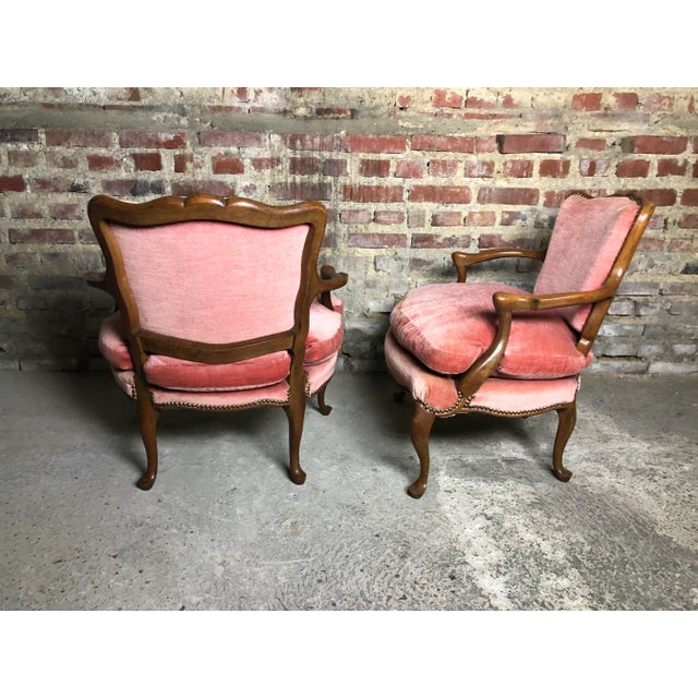 1950s Set of Mid-Century English Oak and Pink Velvet Lounge Chairs For Sale - Image 5 of 13
