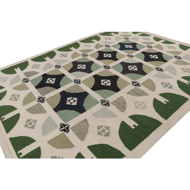 Looking for a custom size? For more information on customization capabilities, please reach out to custom@chairish.com. A...