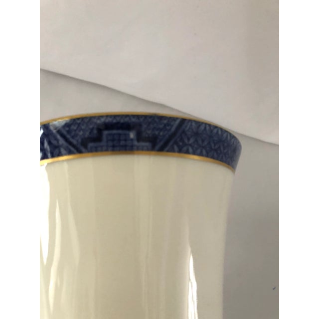 Asian Royal Doulton Booths Real Old Willow Vase For Sale - Image 3 of 9