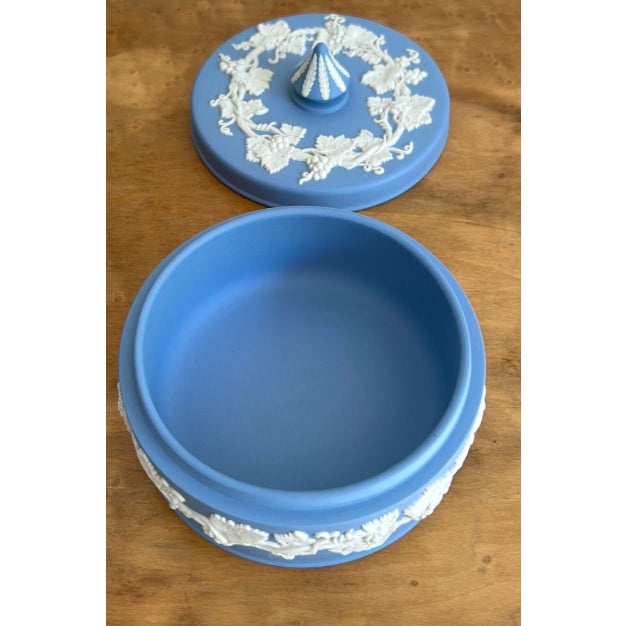 Made in England, highly collectible, un-glazed matte stoneware (Jasperware) with applied white neoclassical bas-relief...