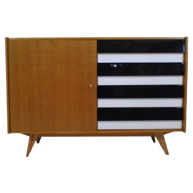 Small Sideboard by Jiří Jiroutek for Interier Praha, 1963 For Sale