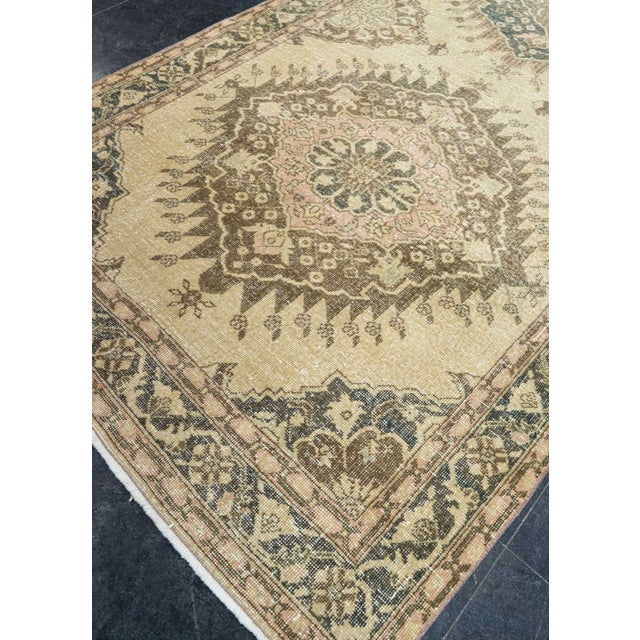 Textile Turkish Vintage Rug 5' x 13'8" #21121 For Sale - Image 7 of 8