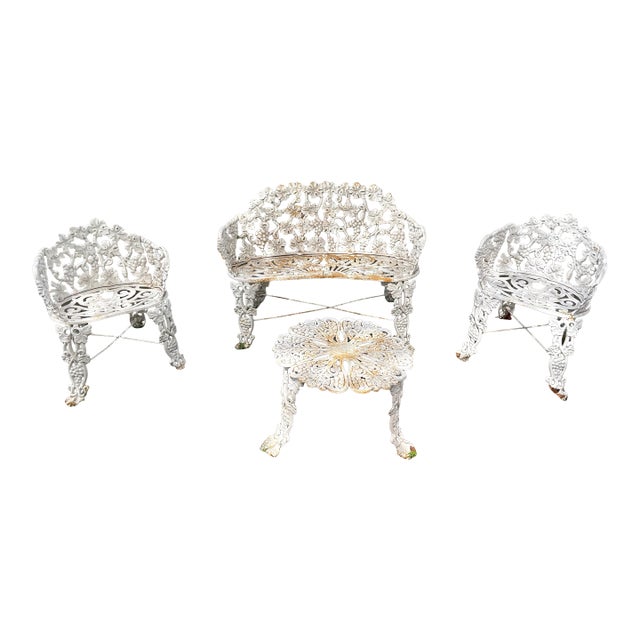 Late 19th Century White Cast Iron Grapevine Garden Set, 4 Pieces For Sale
