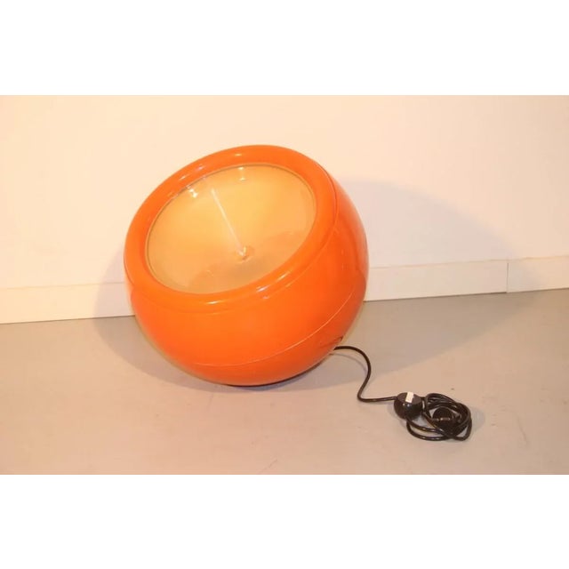 Italian Pallade Table Lamp by Studio Tetrarch for Artemide, 1970s For Sale - Image 9 of 9