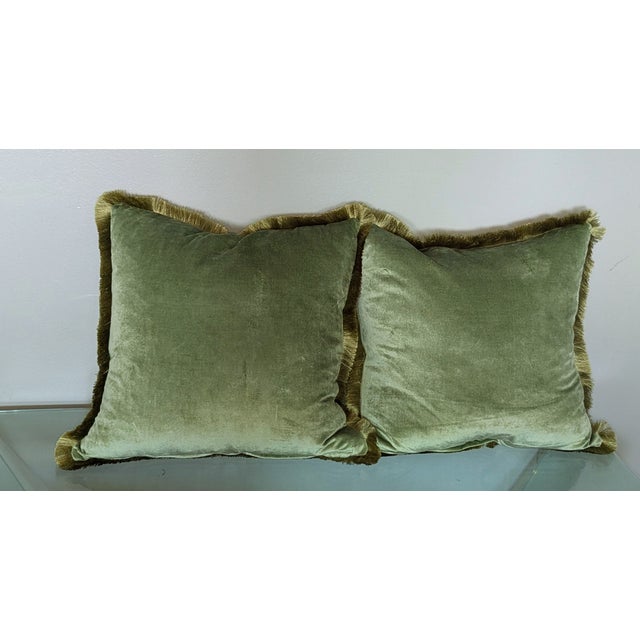 Velvet viscose, both sides are gorgeous, and dress up and liven up your worthwhile decor. The green is a gorgeous...