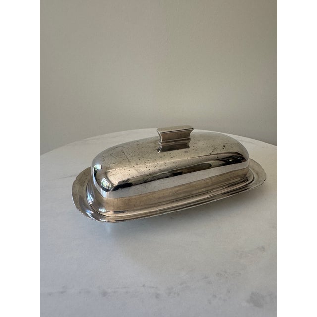 Reed & Barton Vintage Reed & Barton Embassy Silver Plate Covered Butter Dish #1142 | Domed Lid | Streamlined MCM Design | No Glass Liner | American Silverplate For Sale - Image 4 of 8