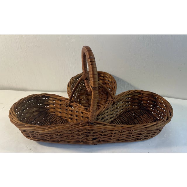 Vintage Three Part Divided Basket For Sale - Image 4 of 6