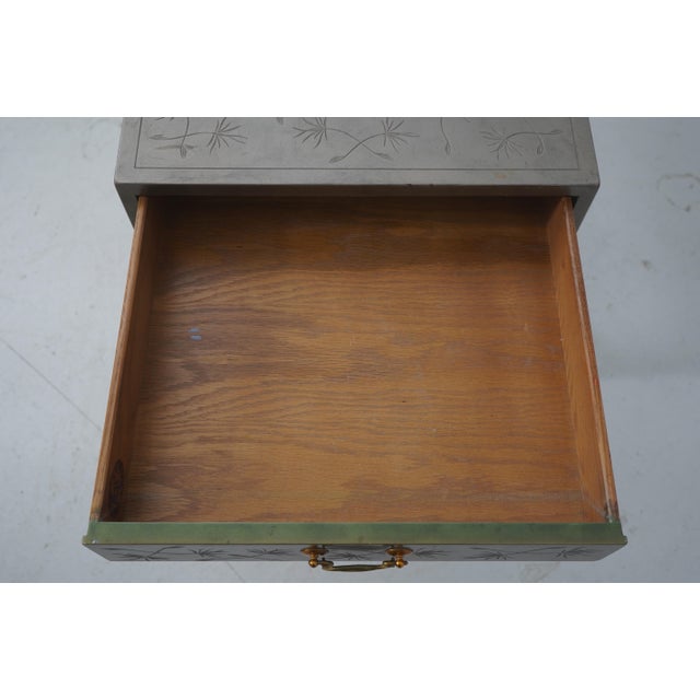 1970s Kittinger Mid-Century Modern Faux Bamboo Side Table For Sale - Image 5 of 18