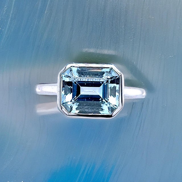 Metal Natural Aquamarine Ring 6.5 14k White Gold 3.21 TCW Certified, Size 6 For Sale - Image 7 of 11