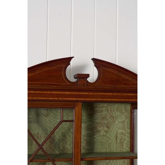 Brown Edwardian Mahogany Inlaid Cabinet on Tapered Legs + Spade Feet (C. 1910) For Sale - Image 8 of 11