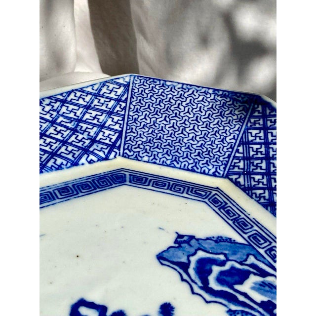 Early 20th Century Late Qing Chinese Blue & White Octagonal Landscape Serving Plate For Sale - Image 11 of 16