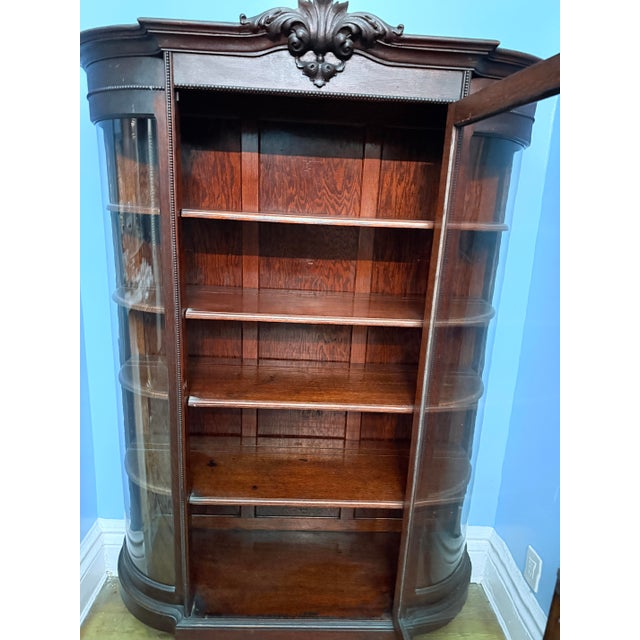 Late 19th Century Victorian Curio Cabinet For Sale In New York - Image 6 of 12
