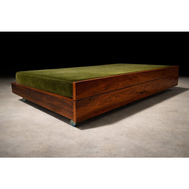 Brazilian Modern Two-in-One Rosewood Sofa & Daybed in Deep Olive Mohair, Celina For Sale - Image 10 of 16