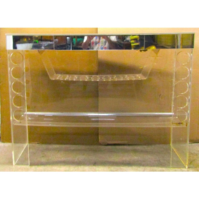 Mid-Century Modern Large Luigi Bardini Mid-Century Modern Illuminated Lucite Bar With Drawer For Sale - Image 3 of 18