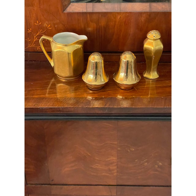 1910s 4 Gold Porcelain Antique Salt Pepper Shakers and Creamer - 6pcs For Sale - Image 11 of 11