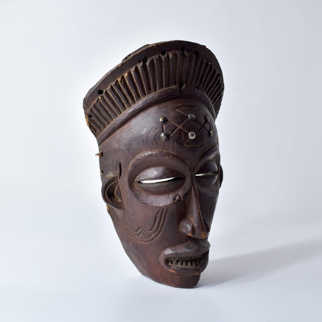 Wood Early 20th Century Chokwe Mask Wood For Sale - Image 7 of 11