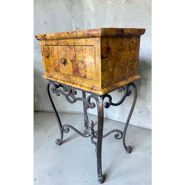 Hollywood Regency Vintage Tessellated Horn Side Table on Iron Base, Hollywood Regency For Sale - Image 3 of 14