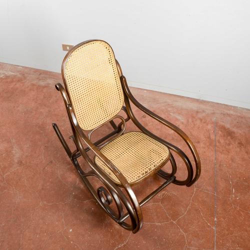 Wood and Straw Rocking Chair in the style of Thonet For Sale - Image 5 of 9