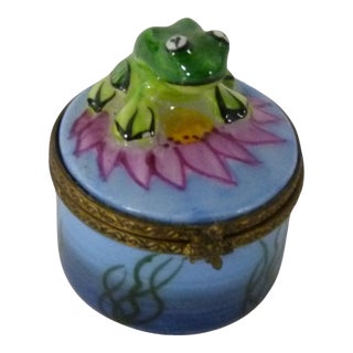 Limoges France Frog Trinket Box | Peint Main | g.p Artist Signature For Sale