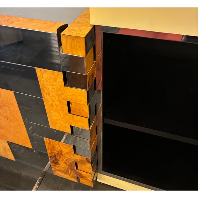 Amber 1970s Paul Evans Burl & Chrome Patchwork Cabinet, Attributed For Sale - Image 8 of 12