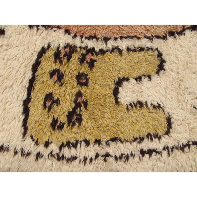 Mid 20th Century Large Vintage Hand Knotted Circular Rug in Tribal Design For Sale - Image 5 of 8
