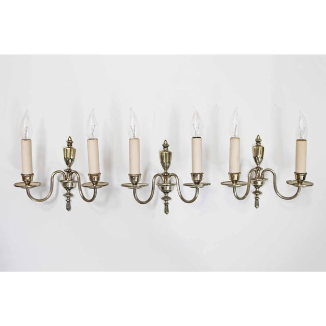 Silver Neoclassical Louis XVI Regency Style 2-Light Wall Lights in Silver, Italy, 1980s, Set of 3 For Sale - Image 8 of 8