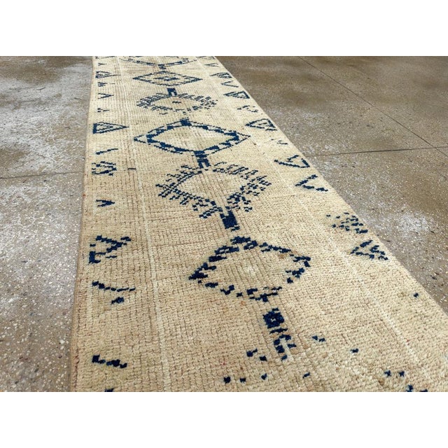Mid 20th Century Galerie Shabab Collection Mid-20th Century Turkish Anatolian Runner For Sale - Image 5 of 10