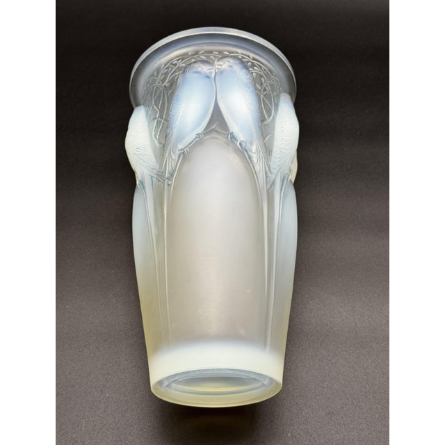 Ceylan Vase in Opalescent Glass by R. Lalique, 1924 For Sale - Image 6 of 12