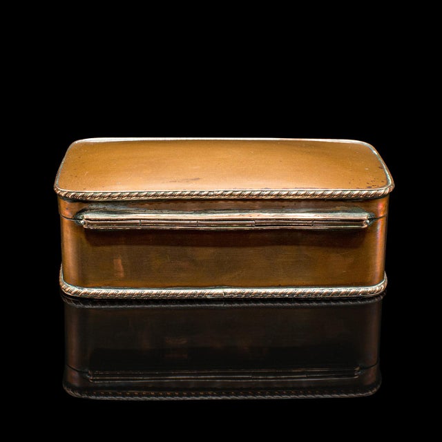 1910's Small Antique Tobacco Tin For Sale - Image 6 of 9