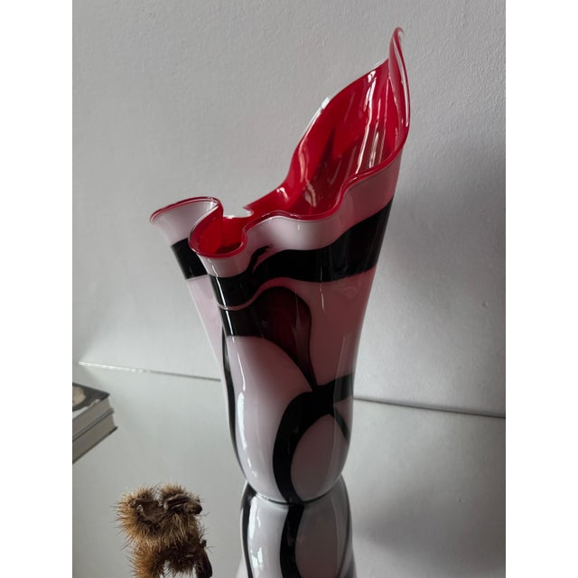 Large Sculptural Handkerchief Art Glass Vase, 1980s For Sale - Image 4 of 16