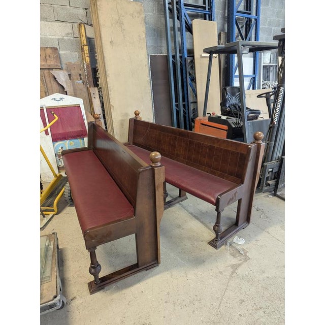 1930s Art Deco Brasserie Bench in Oak and Burl Wood with Burgundy Imitation Leather Seat, 1930s For Sale - Image 5 of 13