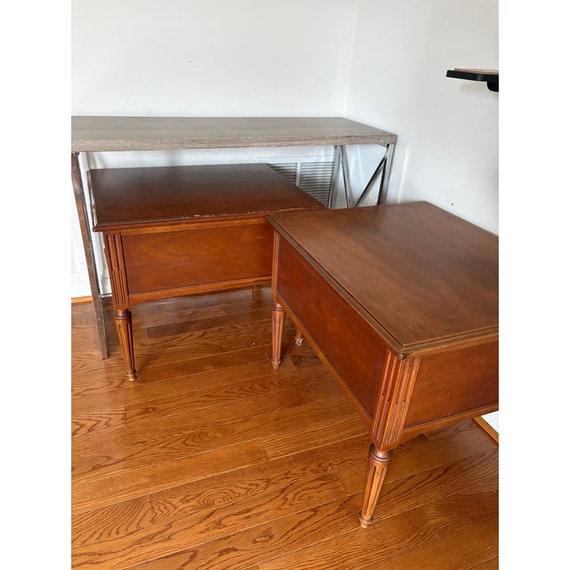 Mid-Century Modern Henredon Custom Folio One Mid-Century End Tables For Sale - Image 3 of 6