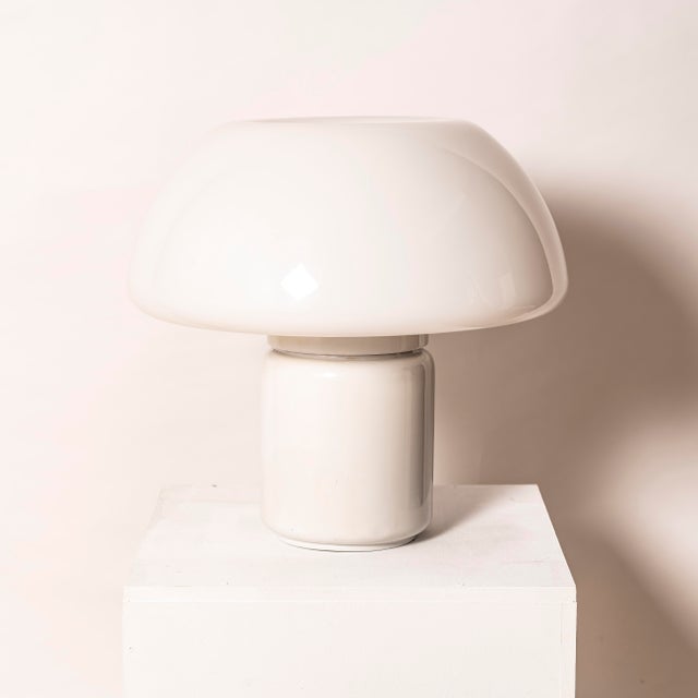 Beige Mushroom Table Lamp by Elio Martinelli for Martinelli Luce, Italy, 1970s For Sale - Image 8 of 12