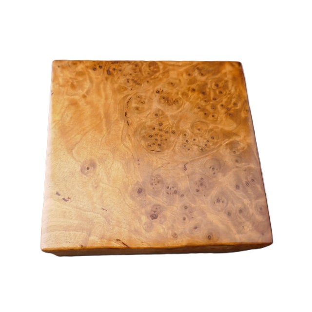 Brown Mid 20th Century Siberian Burl Elm Wood Birdseye Jewelry Square Box For Sale - Image 8 of 10