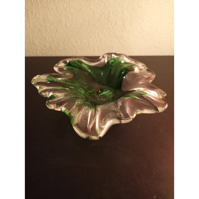 Chalet Art Glass Leaf Pattern Ashtray For Sale - Image 4 of 8