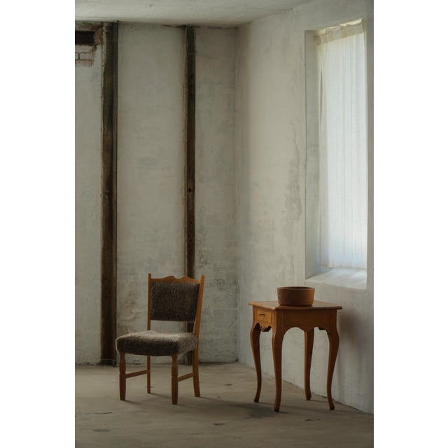 Vintage Danish Modern Dining Chairs in Oak and Lambswool by Henning Kjærnulf, 1960s, Set of 8 For Sale - Image 9 of 18