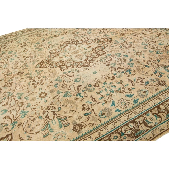 1930s 1940s Vintage Persian Mahal Wool Rug Handmade With Tan Color Field For Sale - Image 5 of 9