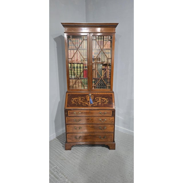 Super quality Georgian bureau bookcase with outstanding inlaid fallfront, tulipwood banding to sides, drawers and bookcase...