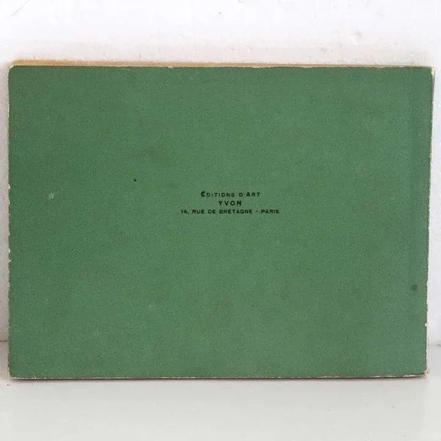 English Vintage Les Chateaux de la Loire by Jean-M. Schweitzer Illustrated Album For Sale - Image 3 of 7