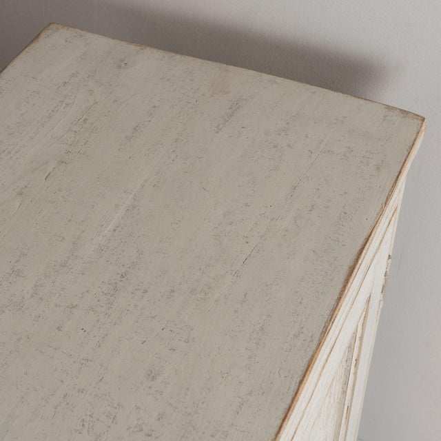 White Pair 19th Century Swedish White Painted Pine Sideboards With Fluted Doors For Sale - Image 8 of 16