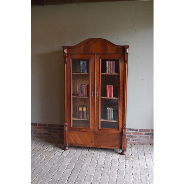 Art Deco Bookcase in Mahogany For Sale - Image 5 of 11