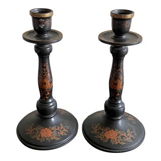 1910s Japanese Lacquer Candlesticks With Gilt Floral Decoration - Pair For Sale