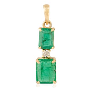 2.86 Carat Zambian Emerald & Diamond Solitaire Pendant in 14k Yellow Gold For Sale
