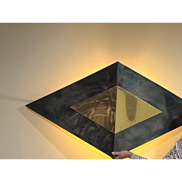 Brown 1980s Modern Curtis Jere' Wall Lamp Mounted and Illuminated For Sale - Image 8 of 8