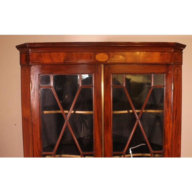 Wood Georgian Corner Cabinet in Mahogany, 18th Century For Sale - Image 7 of 14