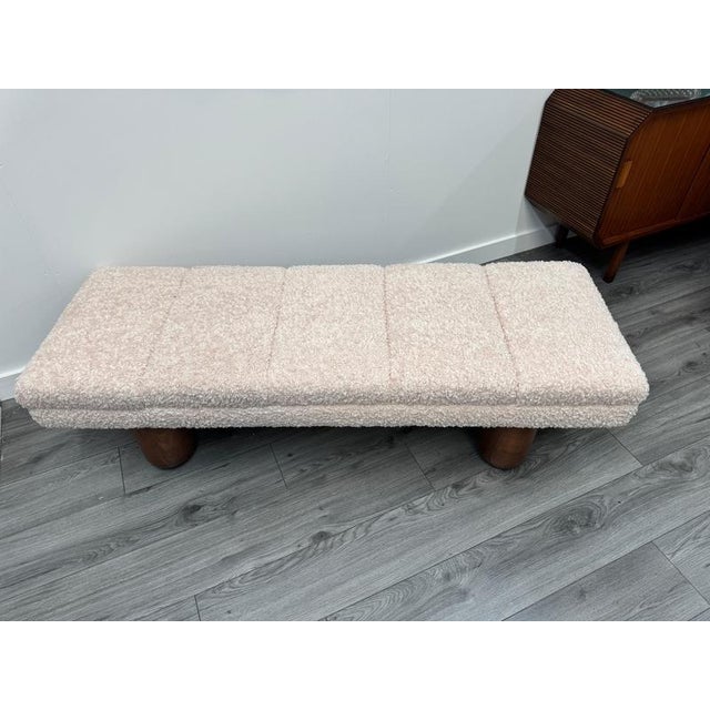 White Large Bouclé Bench with Oak Legs, 1970s For Sale - Image 8 of 10